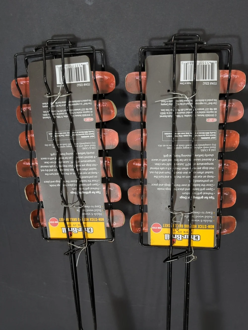 2 Sets Char-Broil Grill It Up Double Hot Dog Grill Baskets - Red Wood Handles